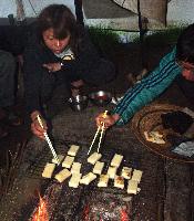 multikulti v praxi – japonské speciality v indiánském teepee v Českém lese